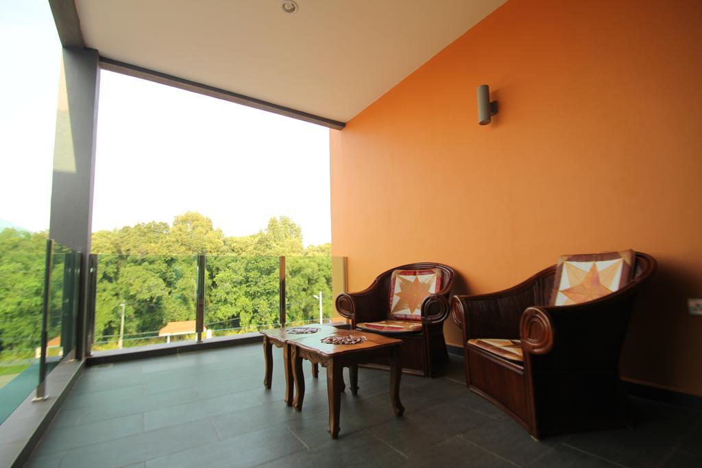 Eastville Residence Kuantan Ngoại thất bức ảnh