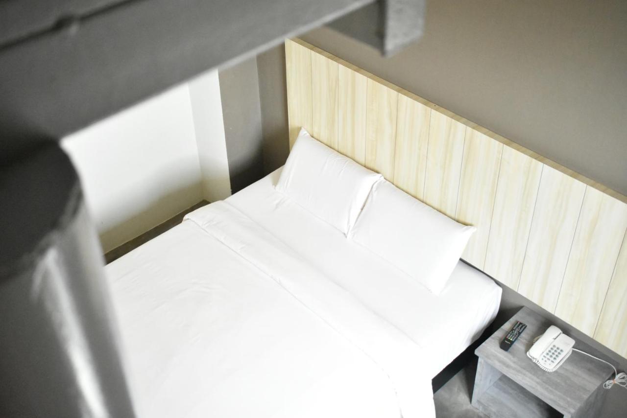 Eastville Residence Kuantan Ngoại thất bức ảnh