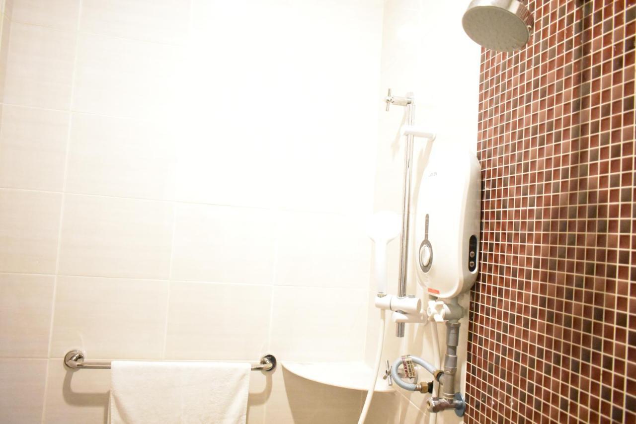 Eastville Residence Kuantan Ngoại thất bức ảnh